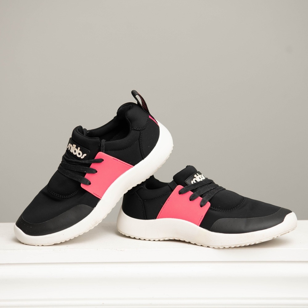 SNIBBS Spacecloud Supernova Sneaker SZ 8 Pink Black Athleisure Sporty Athletic